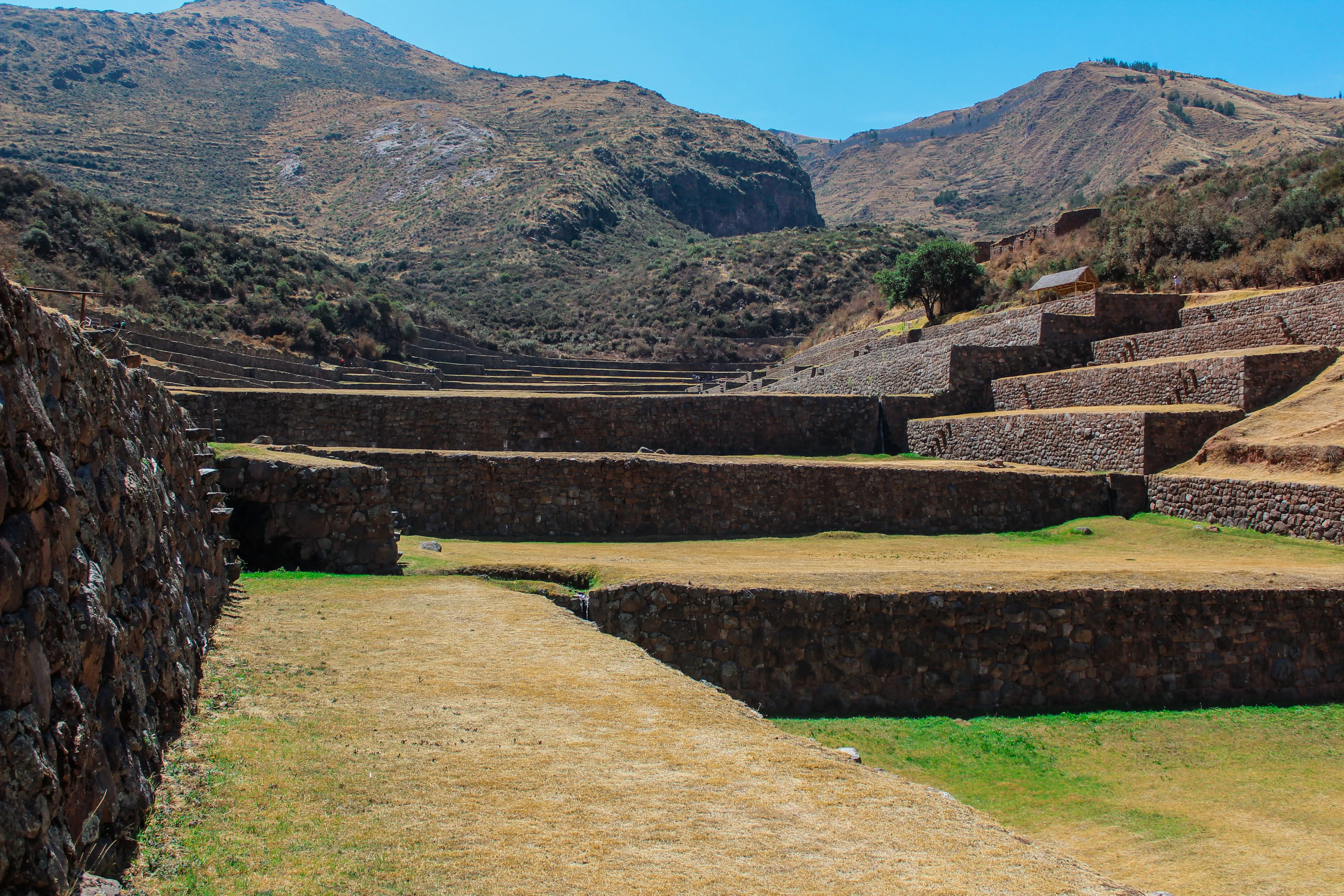 Centro arqueologico de Tipon